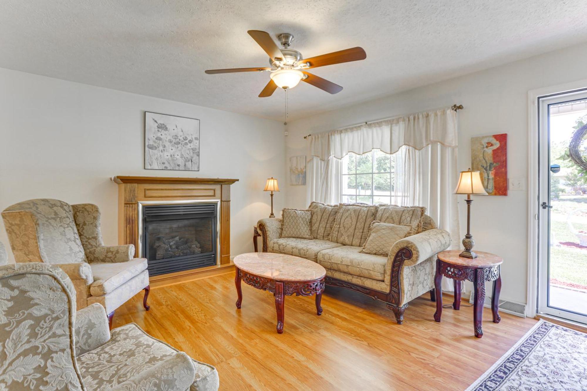 Chatham Getaway With Fireplace, Deck And Gas Grill! Экстерьер фото